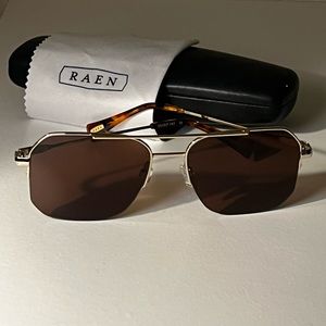 RAEN Shiny Gold + Jaguar / Plum Brown / 55